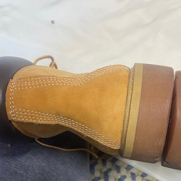 Timberland Kids Tan Leather Boots - Picture 13 of 16